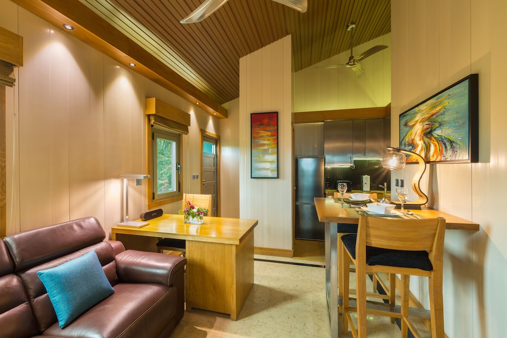 ONE ON MARLIN SPA RESORT 31/65