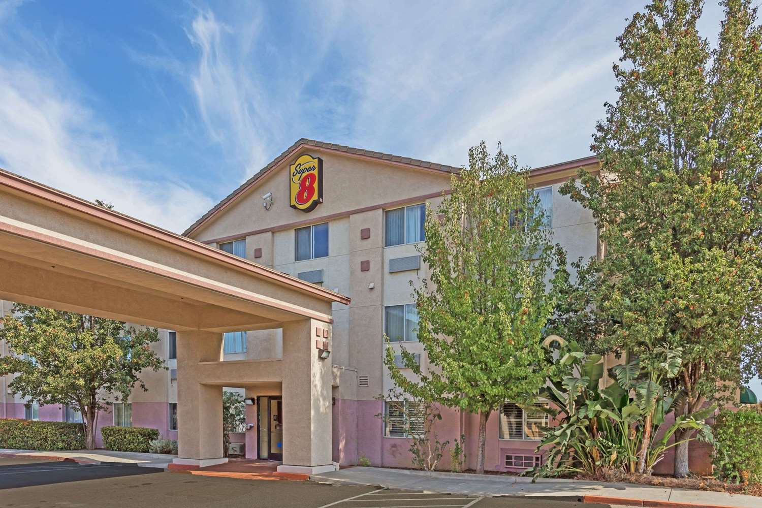 Harvest Inn, Dixon/ UC Davis 2/21