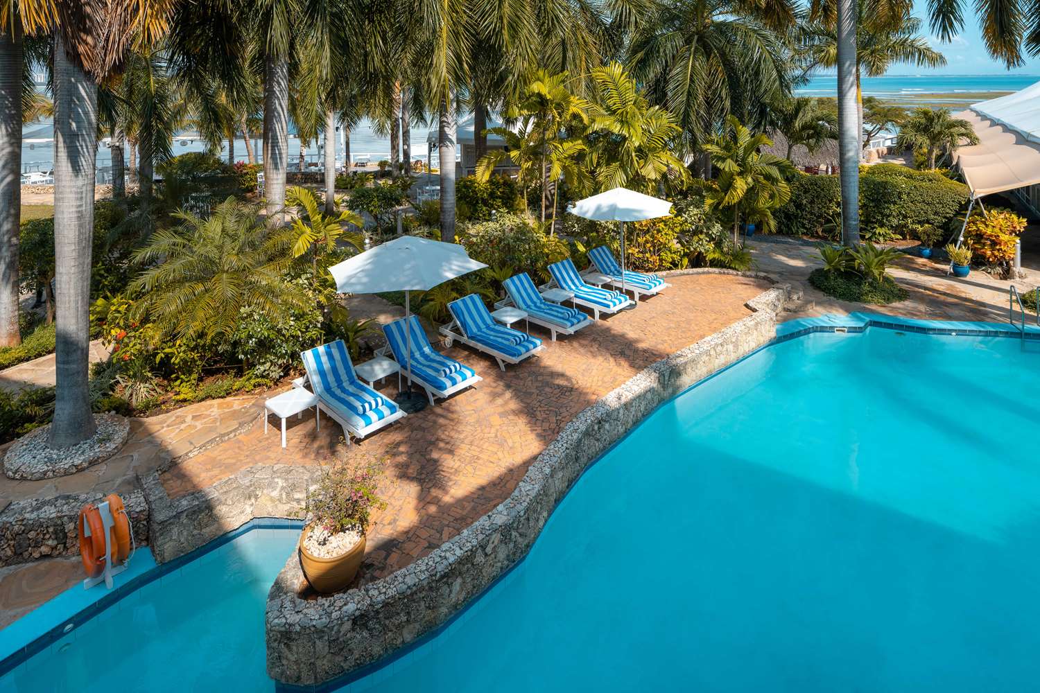 Coral Beach Hotel Dar Es Salaam 19/32