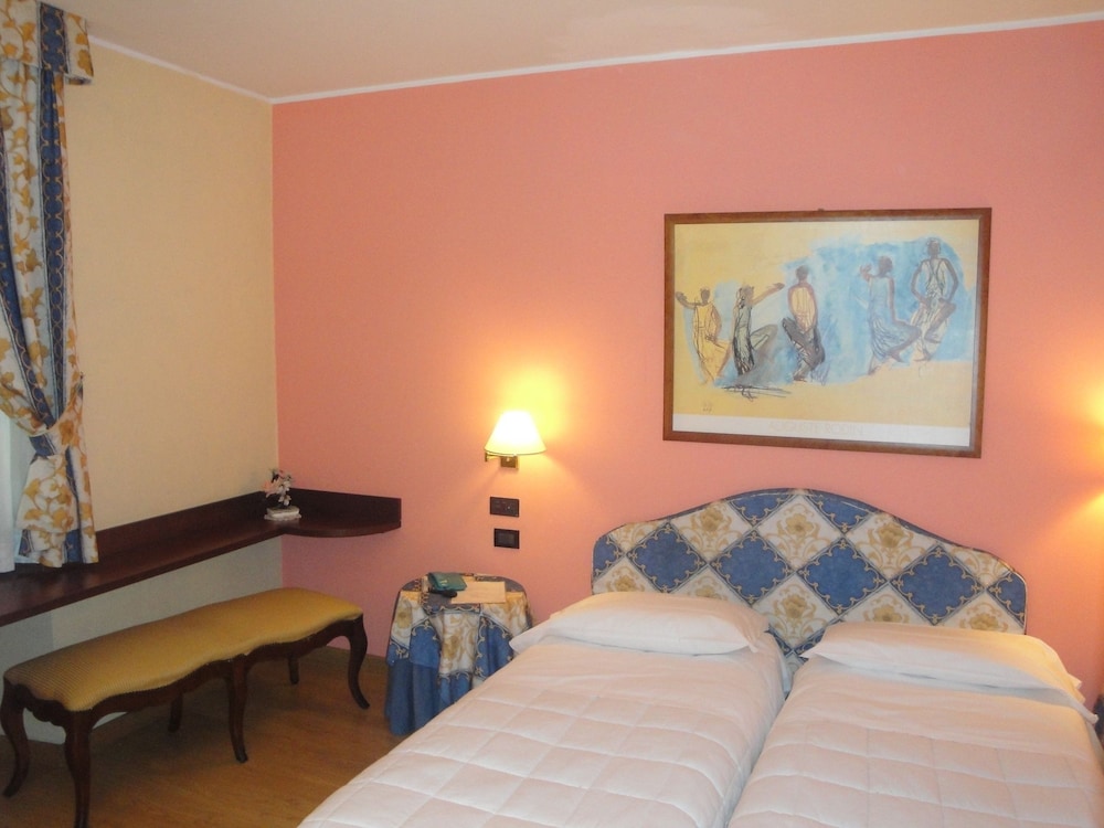 HOTEL DUE MONDI photo5