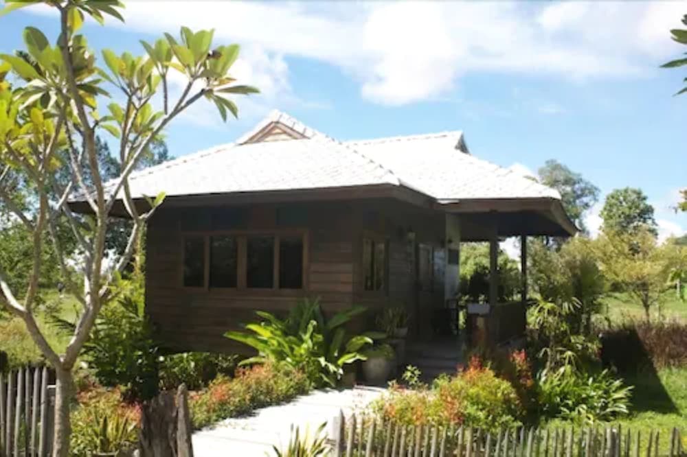 Baan Chai Thung 2/81