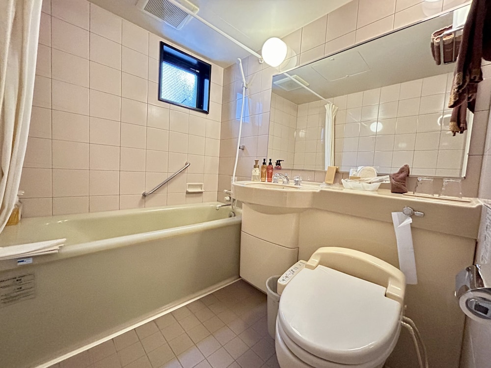 Hotel Pulitzer Jiyugaoka 45/50