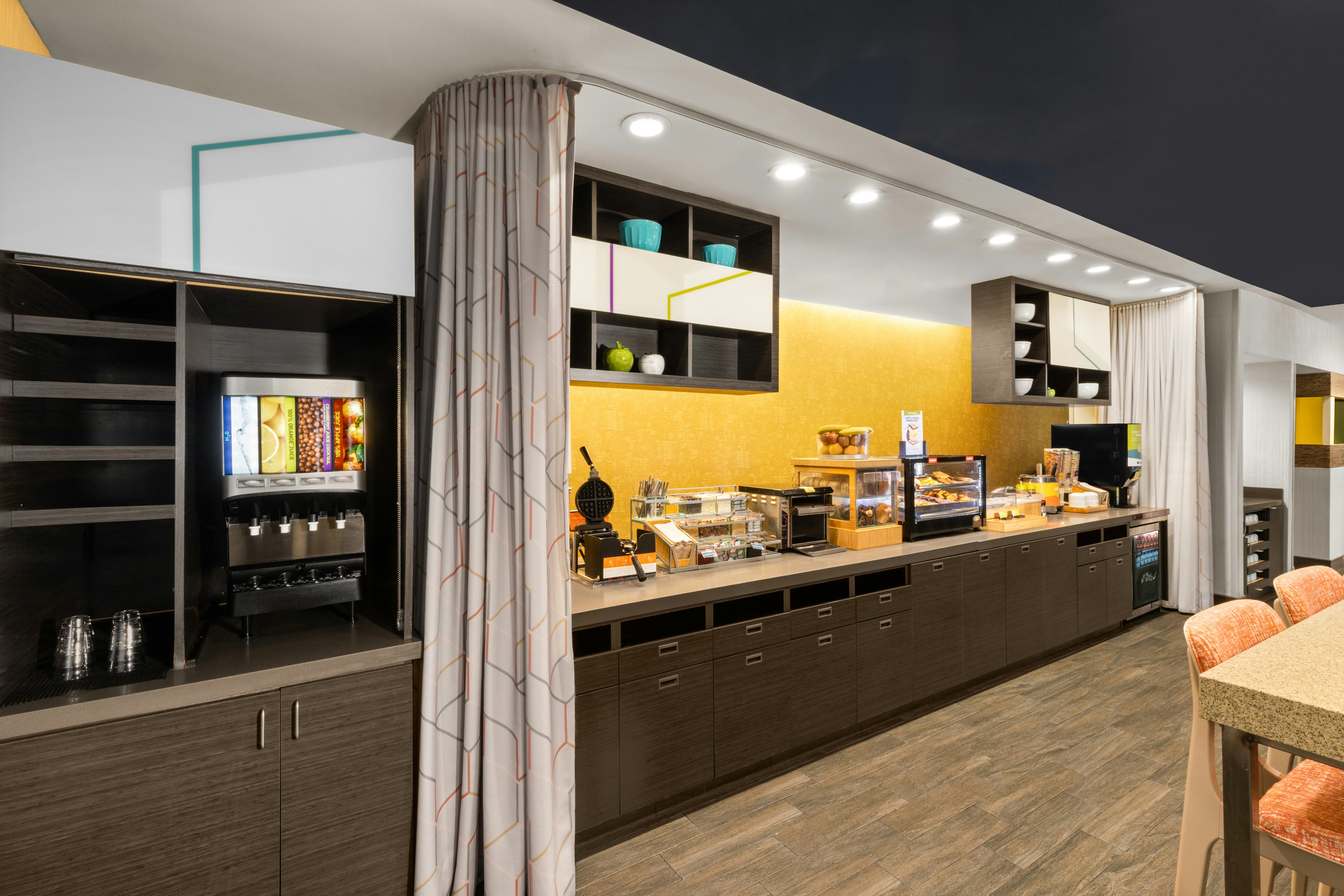 Home2 Suites By Hilton Gonzales 40/60