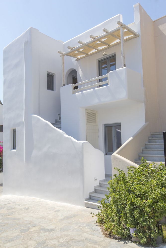 Emery Boutique Apartments 5/50