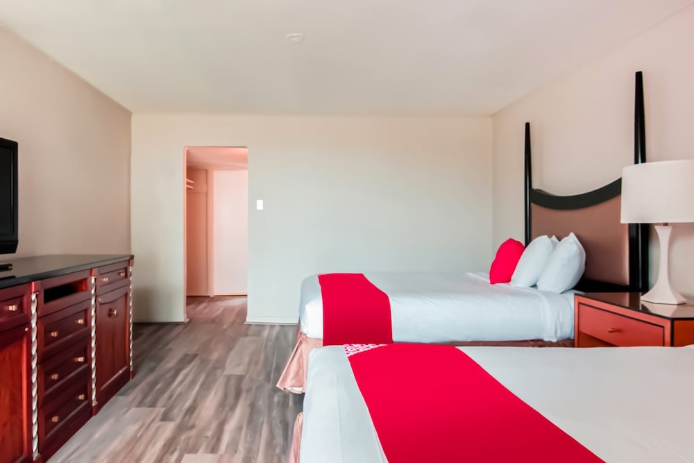 OYO Hotel Alice TX Hwy 281 West 16/30
