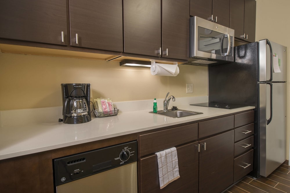 Towneplace Suites By Marriott Newnan 32/33