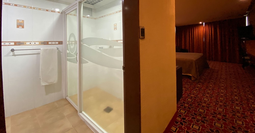Hotel Escala Central del Norte 29/31
