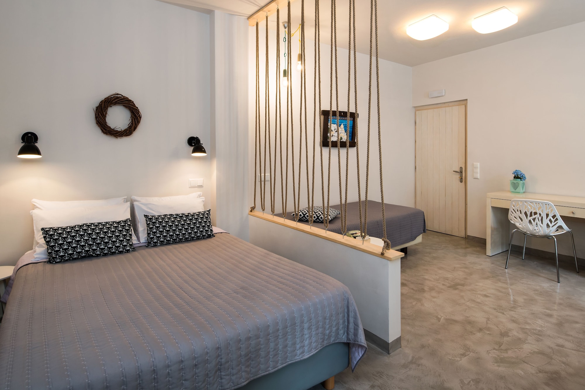 1 BEDROOM, APARTMENT