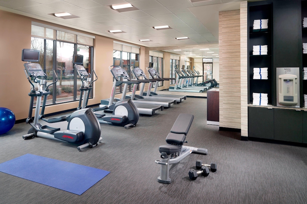 Courtyard By Marriott Lagrange 24/45