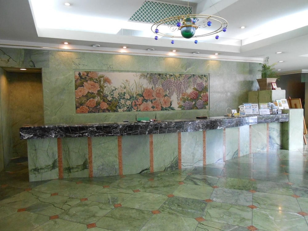 Hamanako Wanwan Paradise Hotel (Ex HAMANAKO GRAND HOTEL SAZANAMIKAN) 7/67