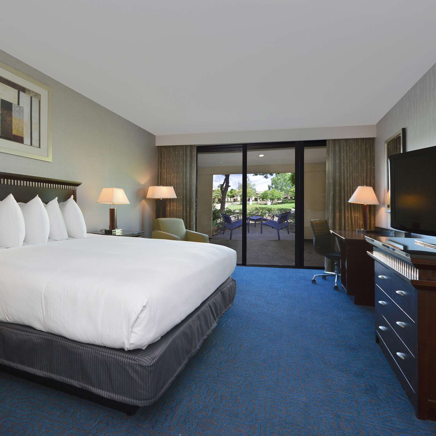 Garden, Courtyard, King Bed