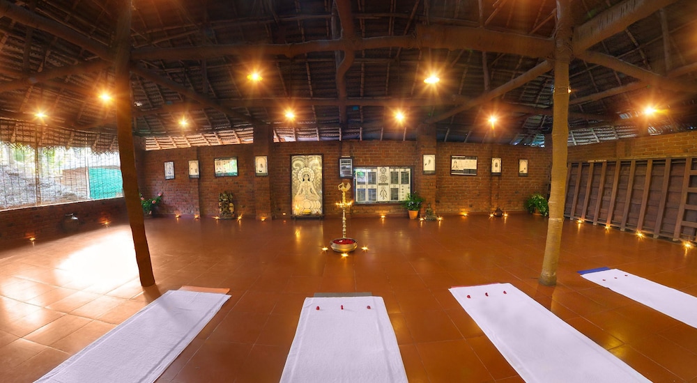 SOMATHEERAM AYURVEDA RESORT 16/38