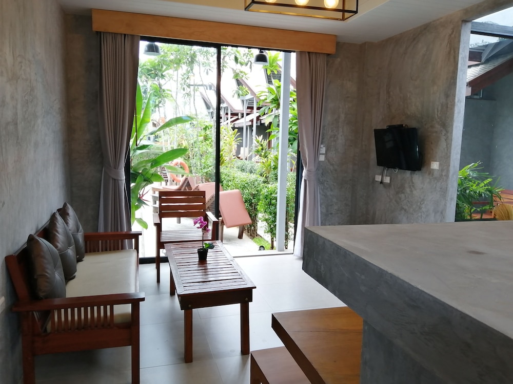 JR Place at Klong Muang Beach Krabi 27/50