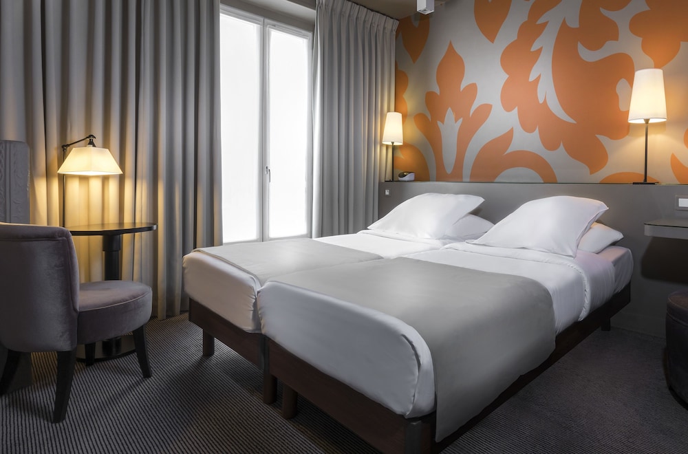 SUPERIOR, DOUBLE BED, GARDEN VIEW