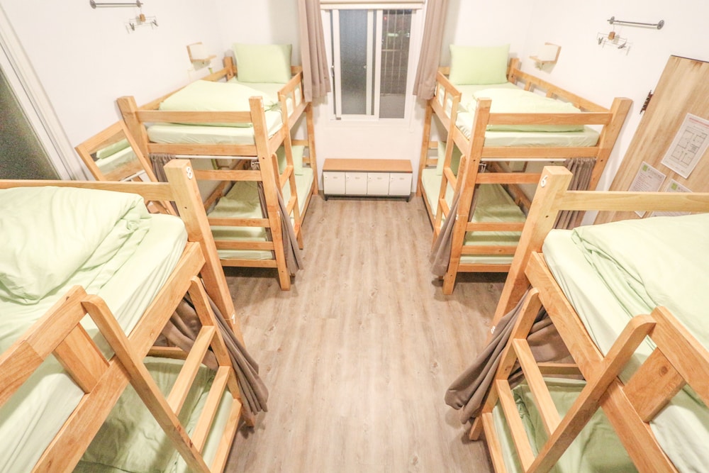 T-Life Hostel 36/50