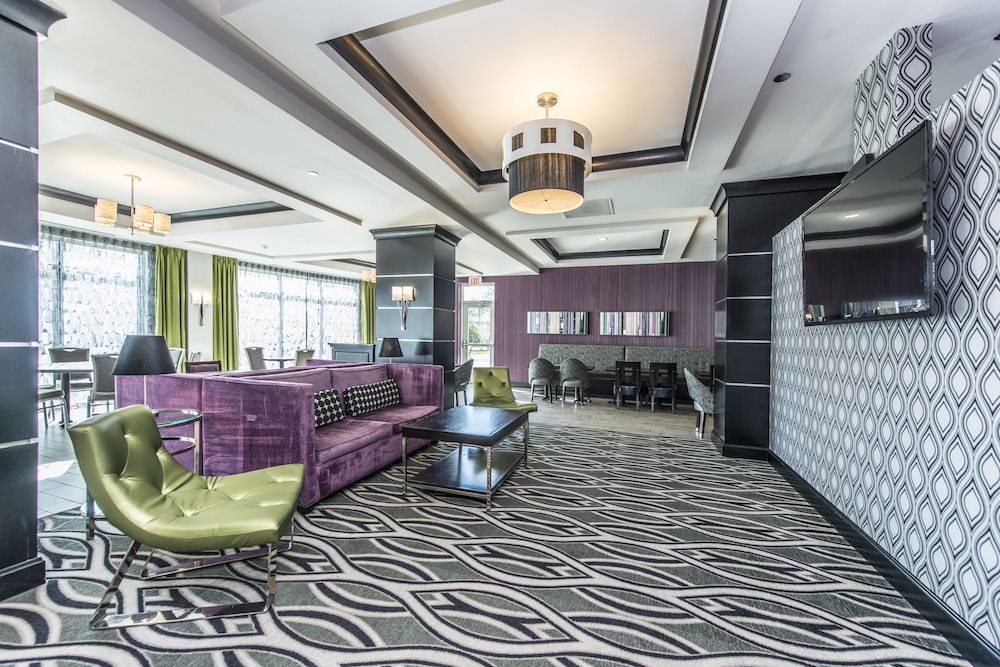 Holiday Inn Express Hotel And Suites Charleston Arpt Conv Ctr Area 41/67