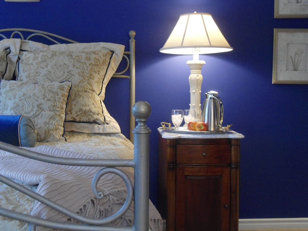 Beacon Inn at Sidney B&B 27/66