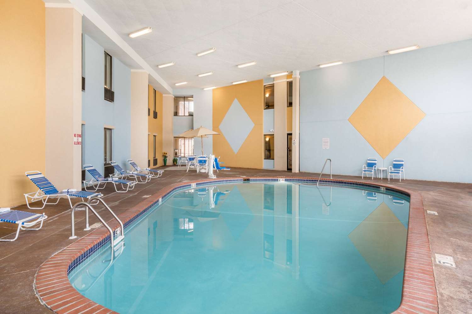 Americinn By Wyndham Johnston Des Moines 20/41