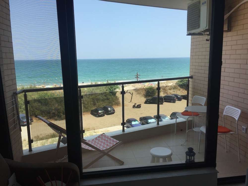 Apart Hotel Iglika 66/73