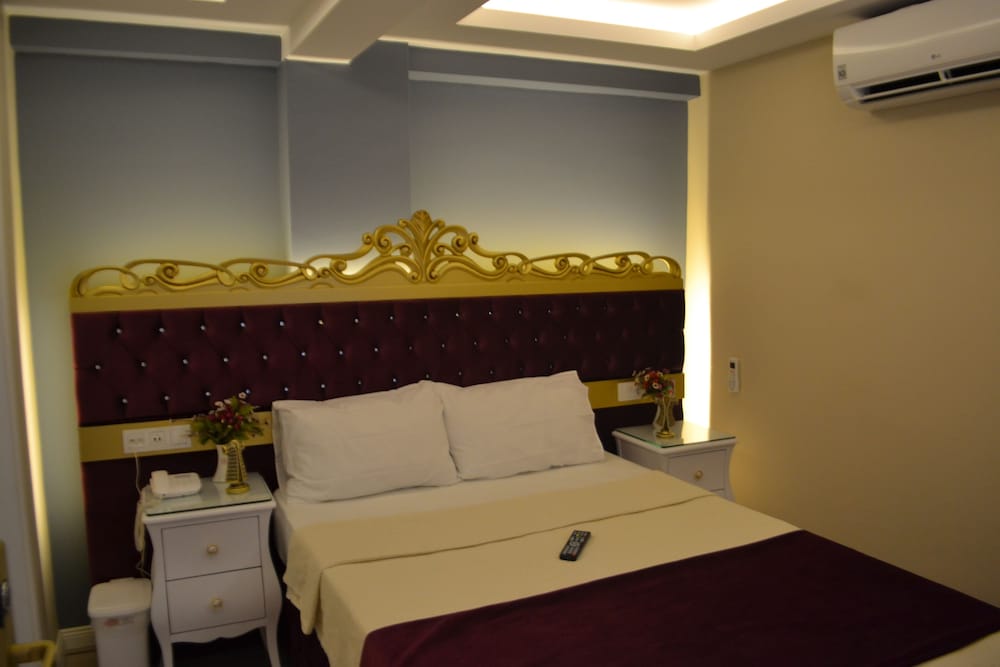 Constantinopolis Hotel 20/48