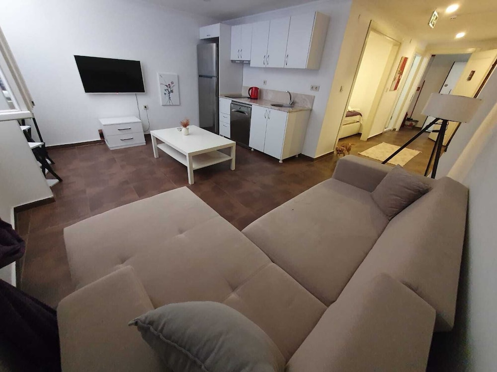 Leyla Suite 18/30