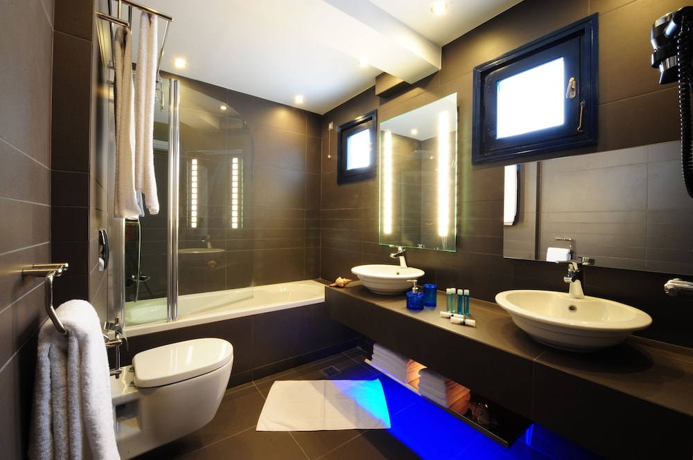 Vrahos Boutique Hotel 75/80