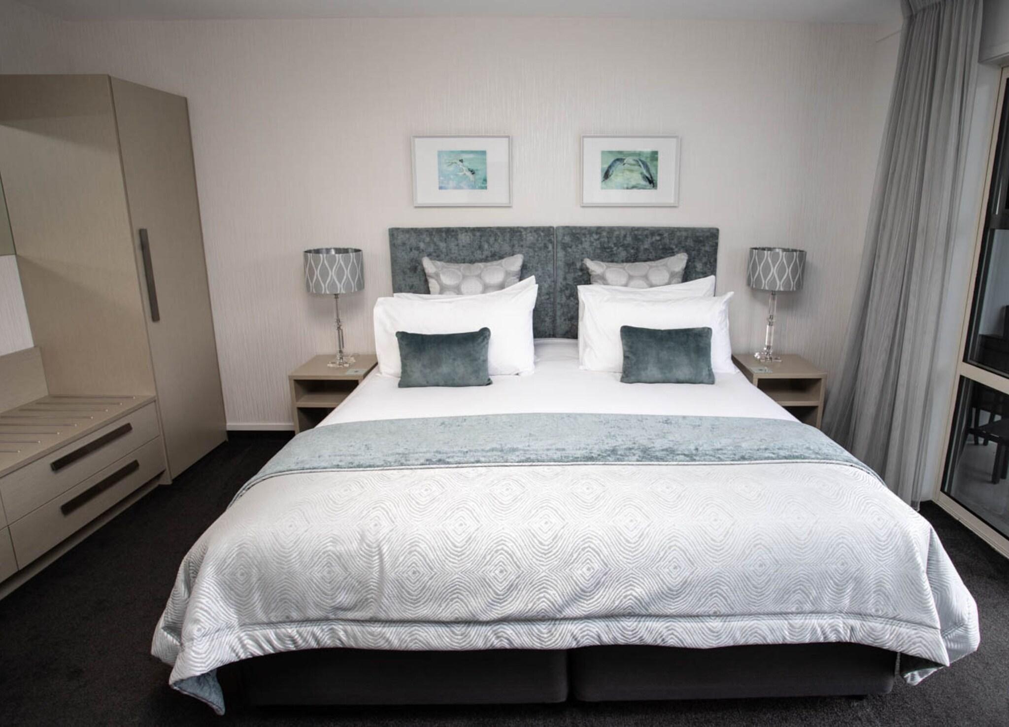 Spa, Studio, King Bed