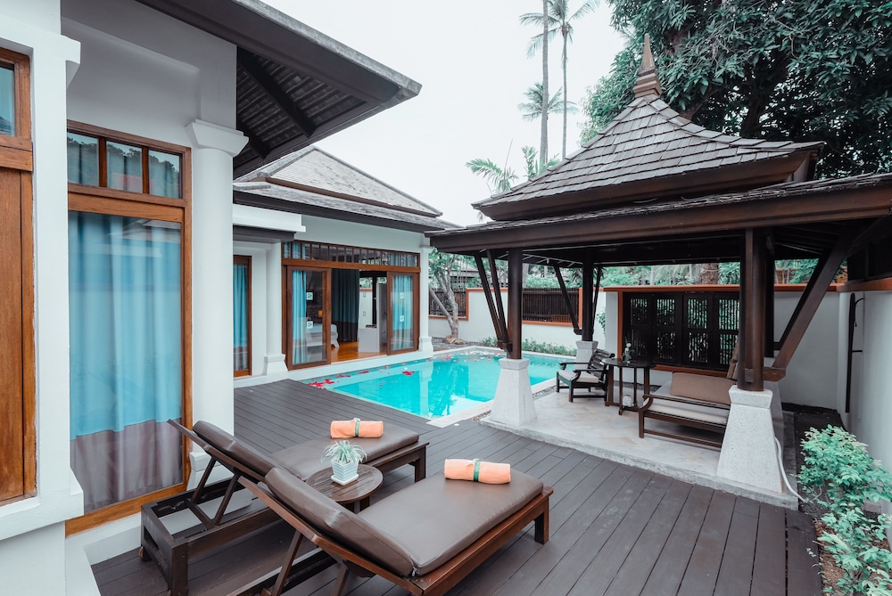 MELATI BEACH RESORT AND SPA 8/69