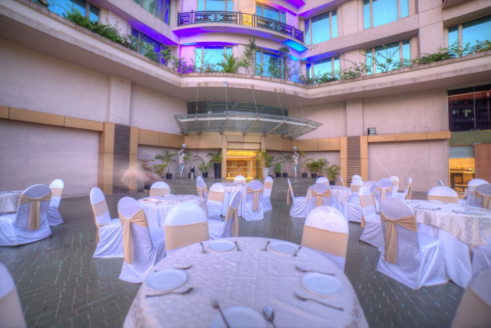 Goldfinch Hotel Mangaluru 47/60