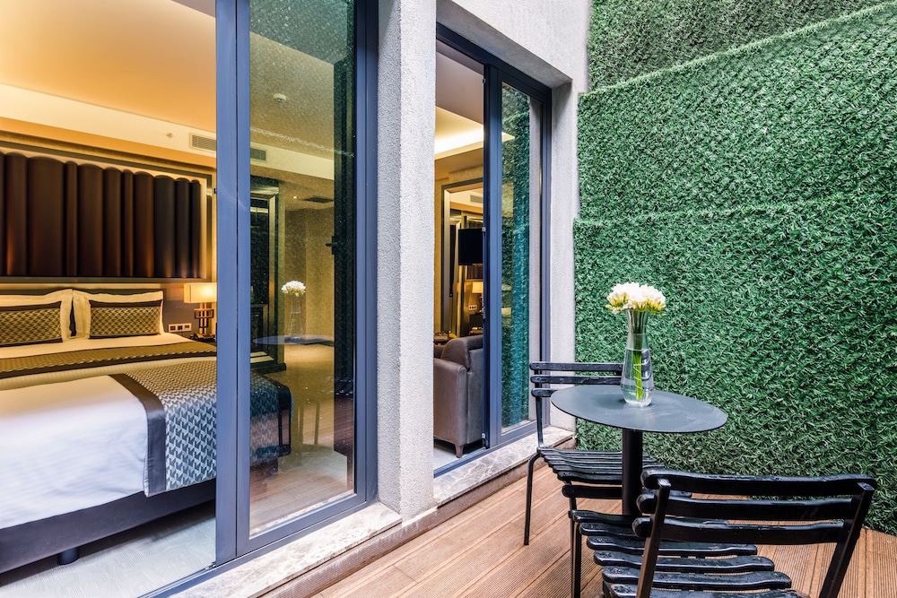Euro Design Hotel 52/71