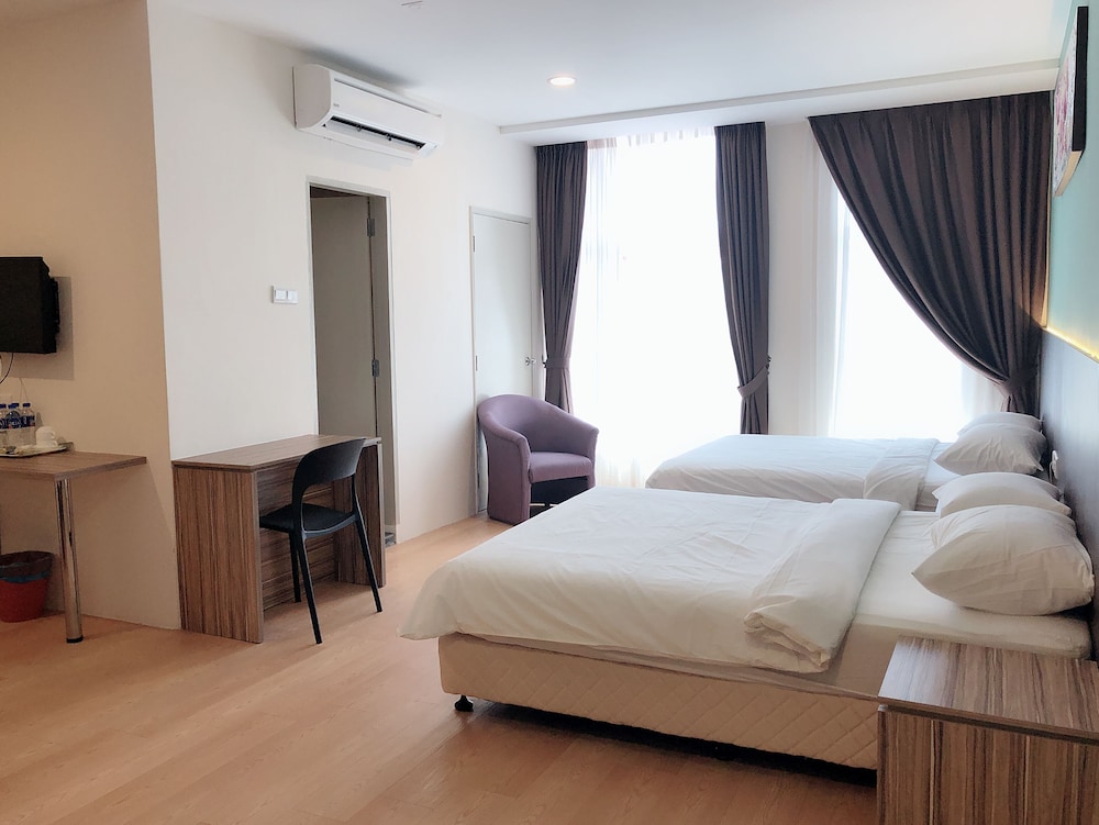 Tumike Hotel 19/58