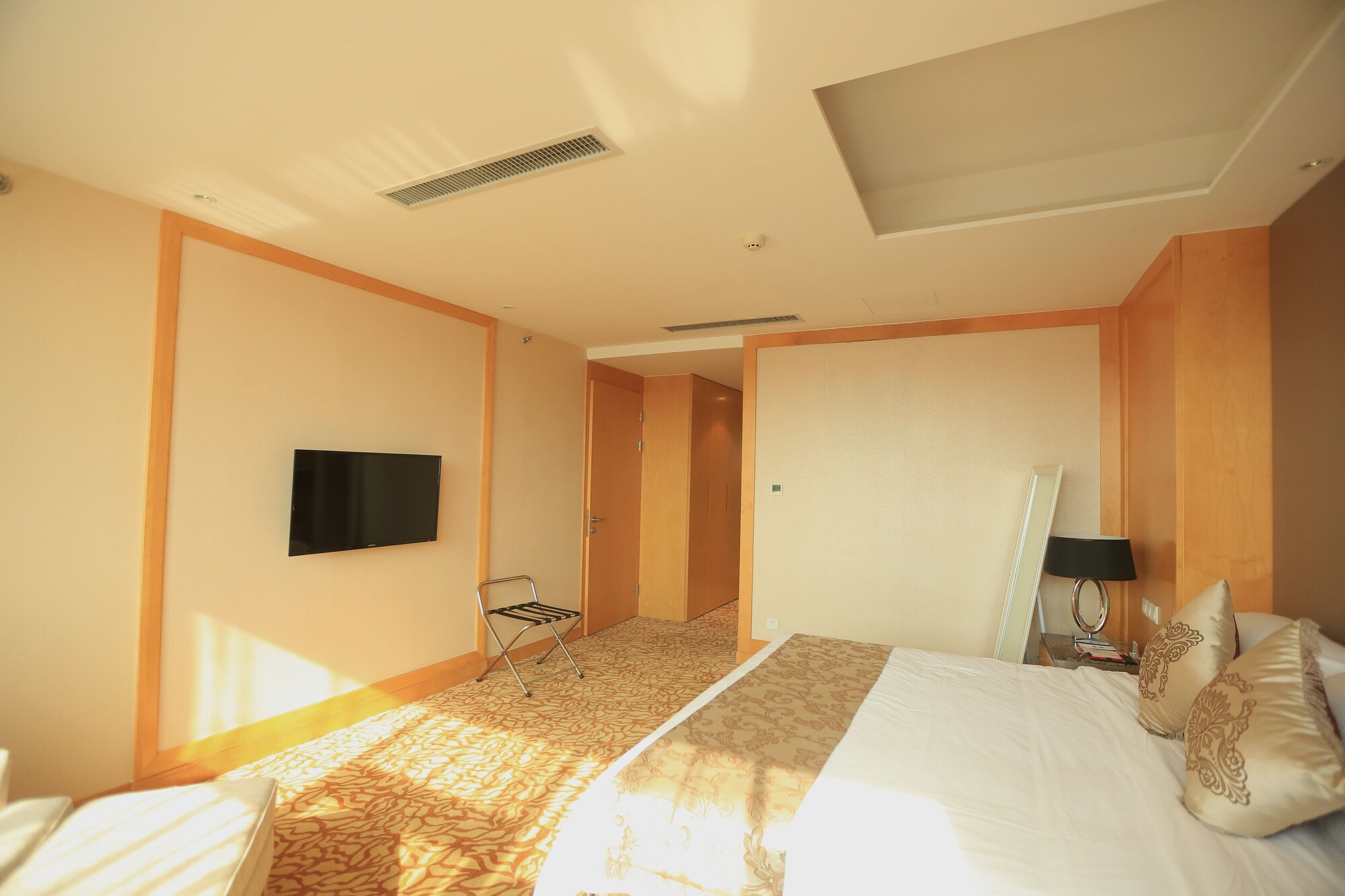 Room, King Bed