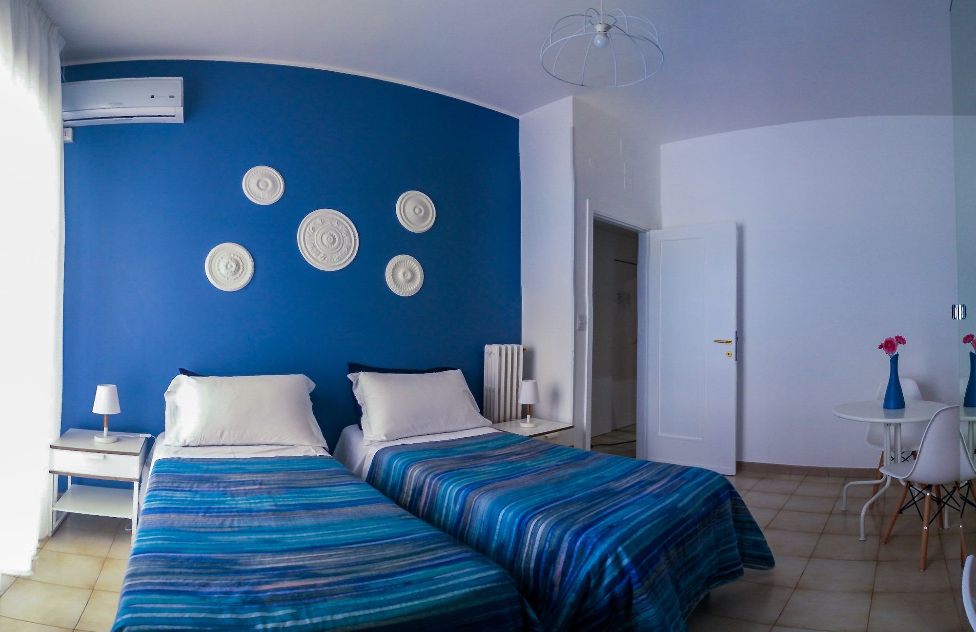 1 BEDROOM, TRIPLE