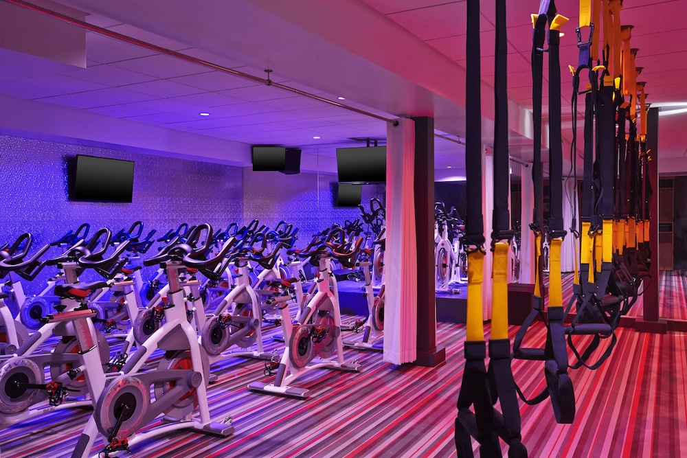 Aloft Calgary University 11/21