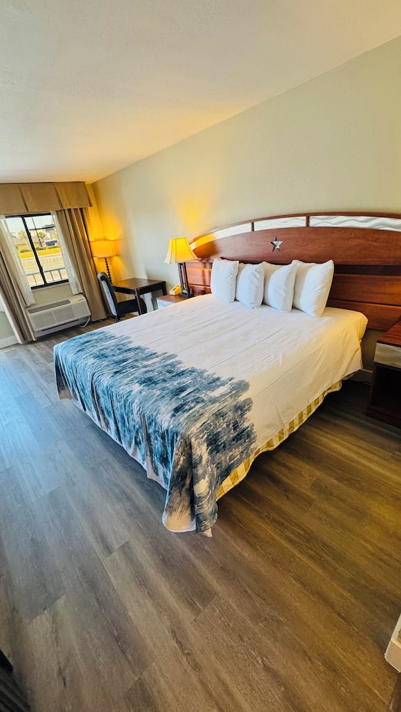 Monte Carlo Inn - Near Disney 28/50
