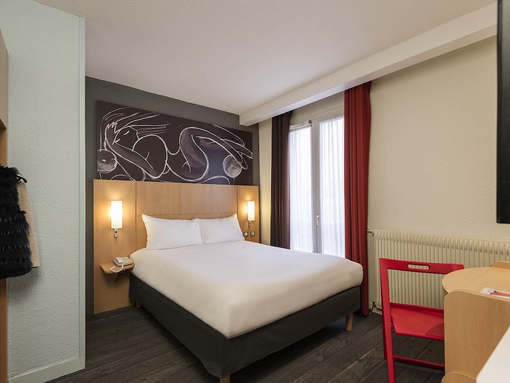 Ibis Paris Vaugirard Porte De Versailles 10/28