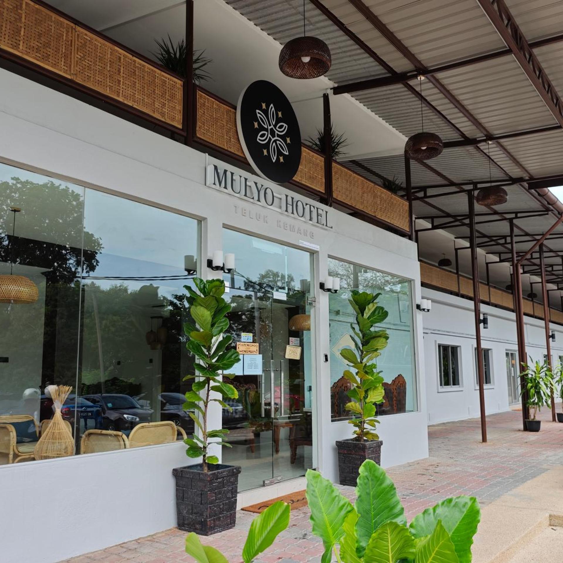Mulyo Hotel 8/50