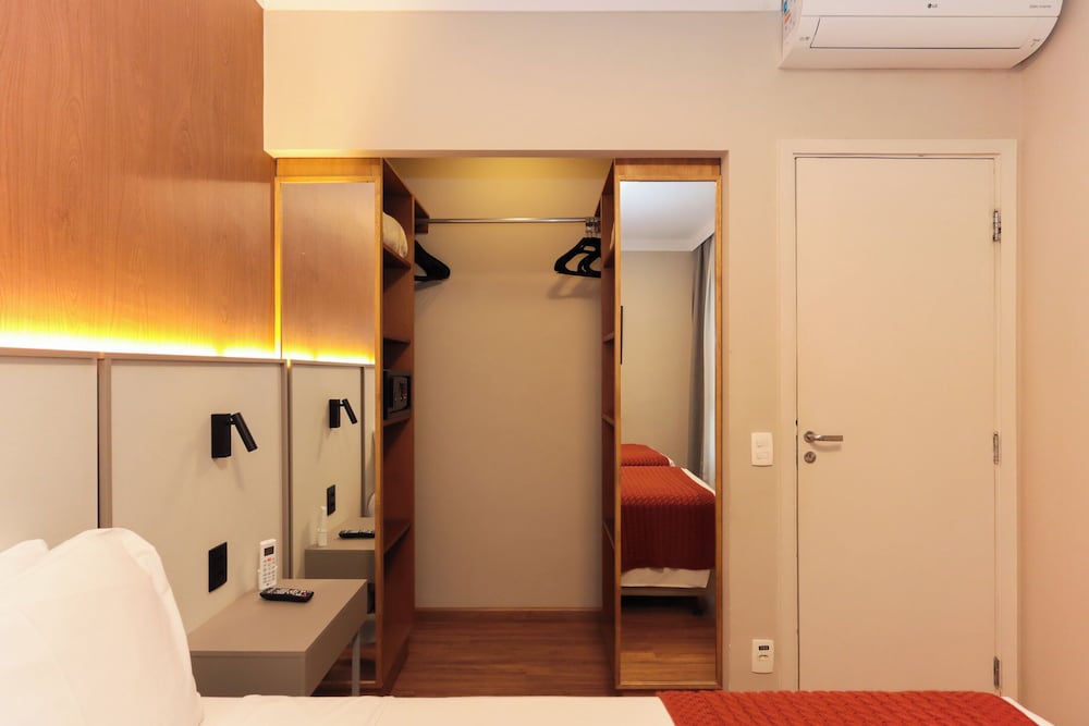 H4 Hotel Opera Jardins 57/58