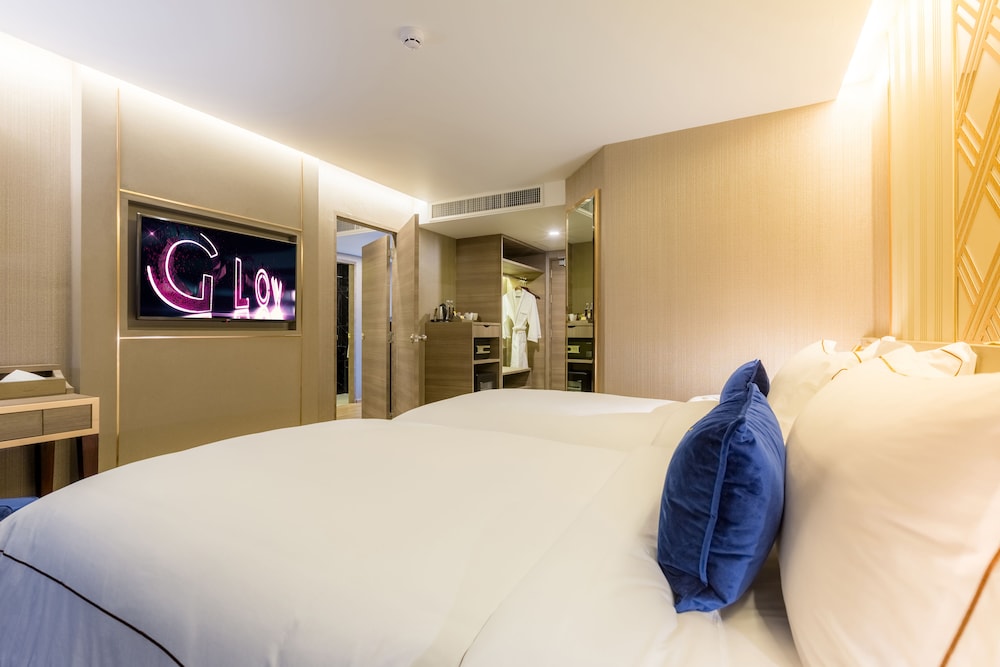GLOW Sukhumvit 5 16/36