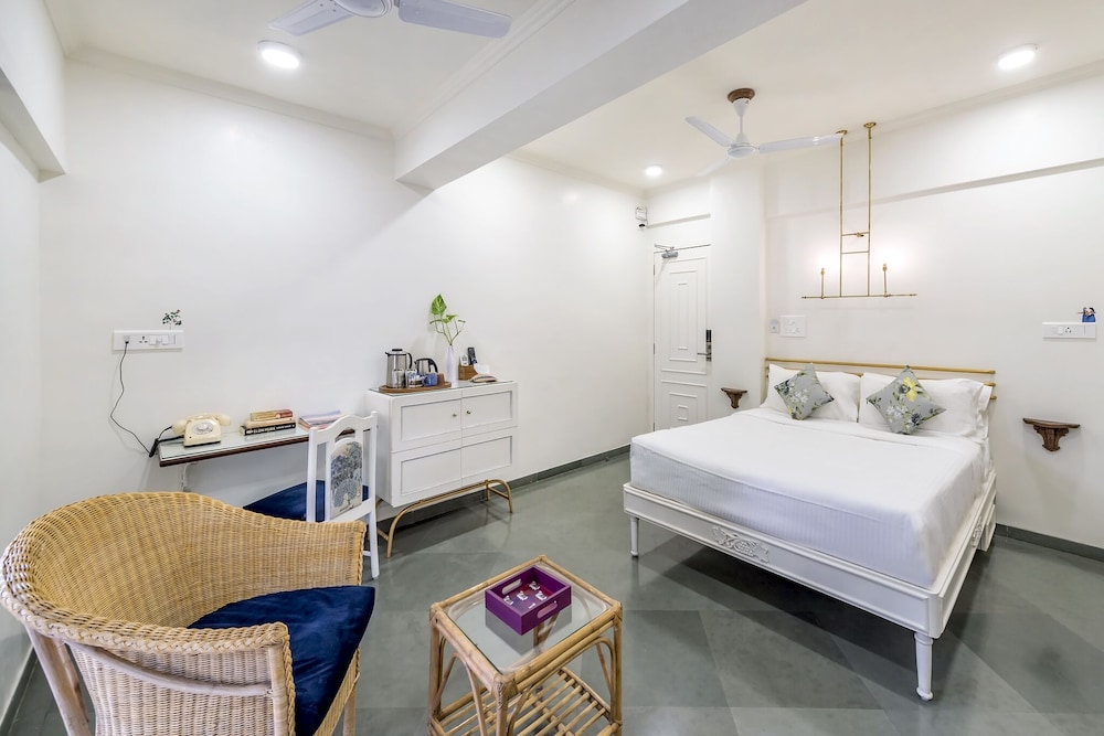 Hotel Kemps Corner 18/42