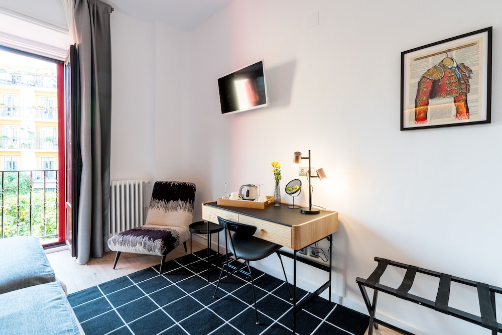 Hotel Sevilla 35/49