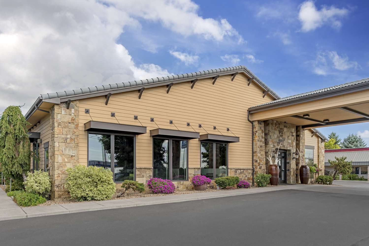 Best Western Rory & Ryan Inns 2/47