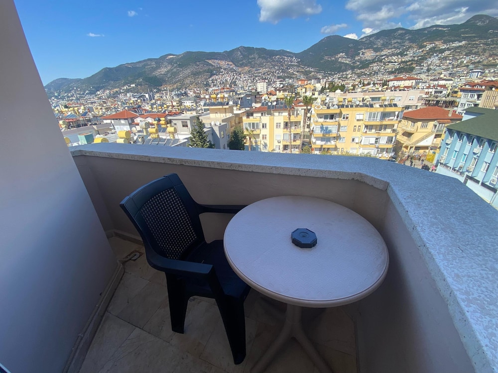 Hotel Alanya 44/52