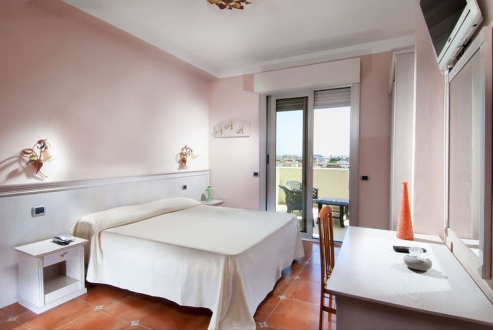 Hotel Le Querce 23/73