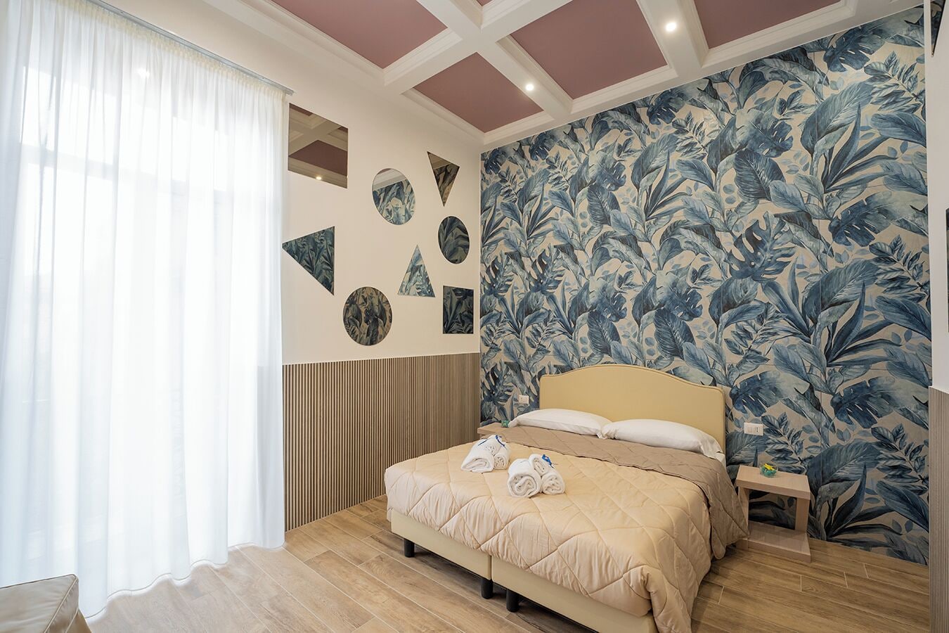 Exclusive, Studio, Suite, Queen Bed, Hot Tub, Annex