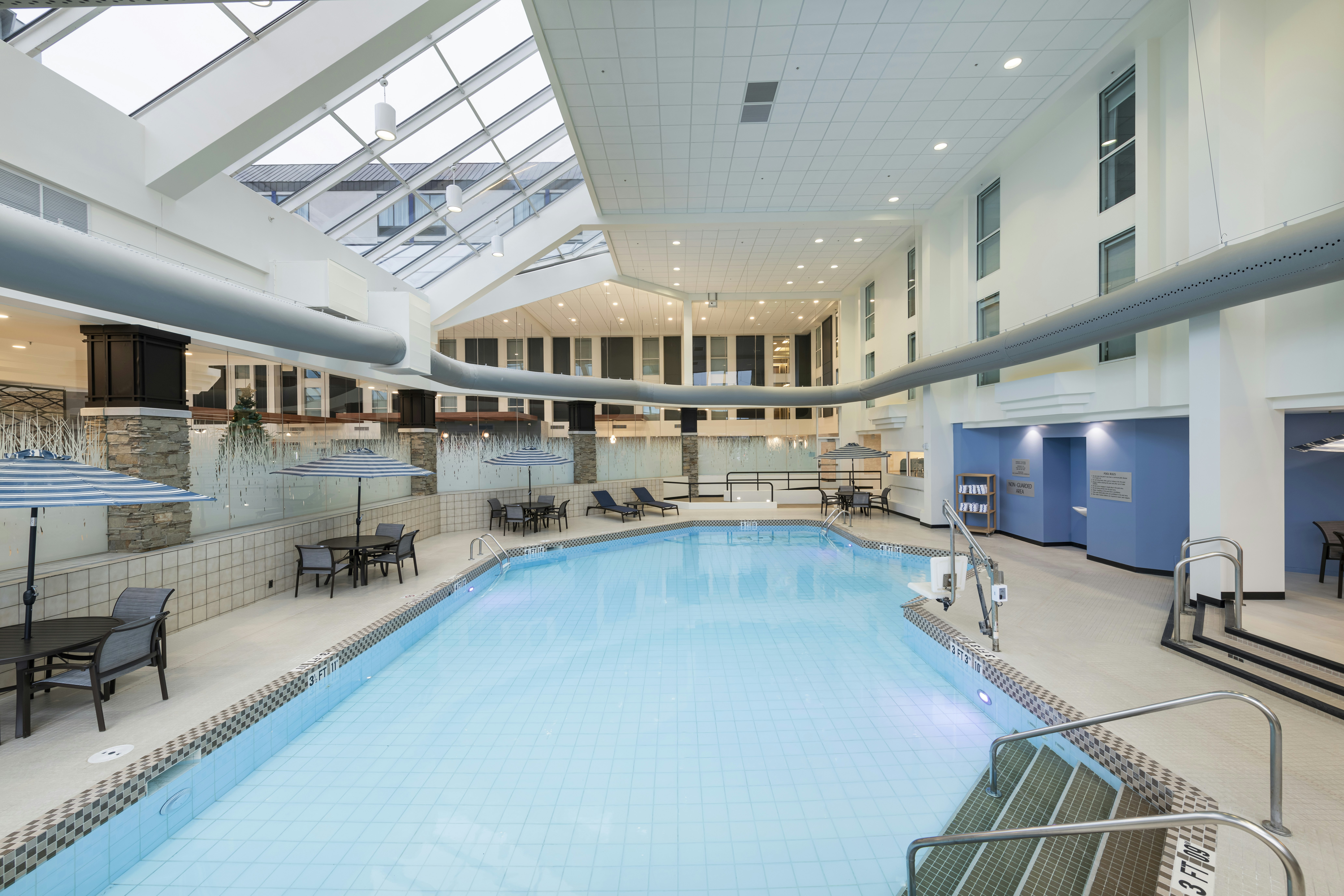 Doubletree By Hilton Madison East 11/36