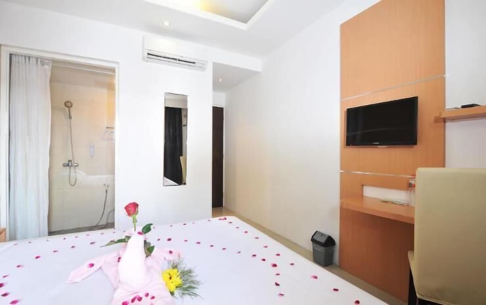Nozz Hotel Semarang 18/25