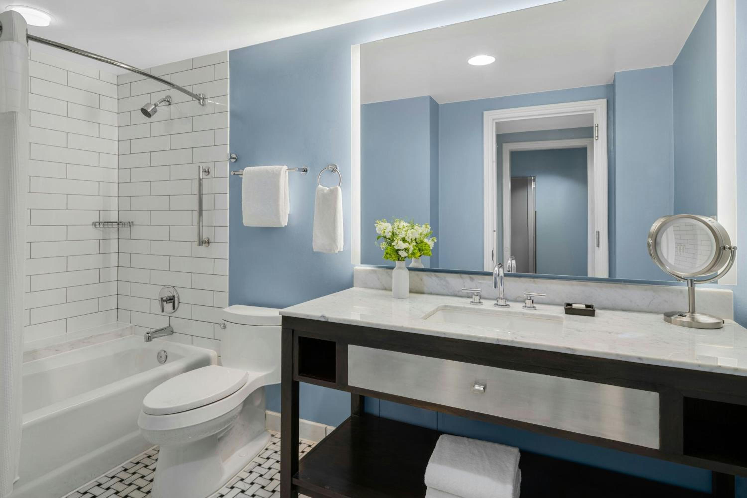 Junior Suite, Marriott Vacation Club Pulse At the Mayflower Washington D C 6/9