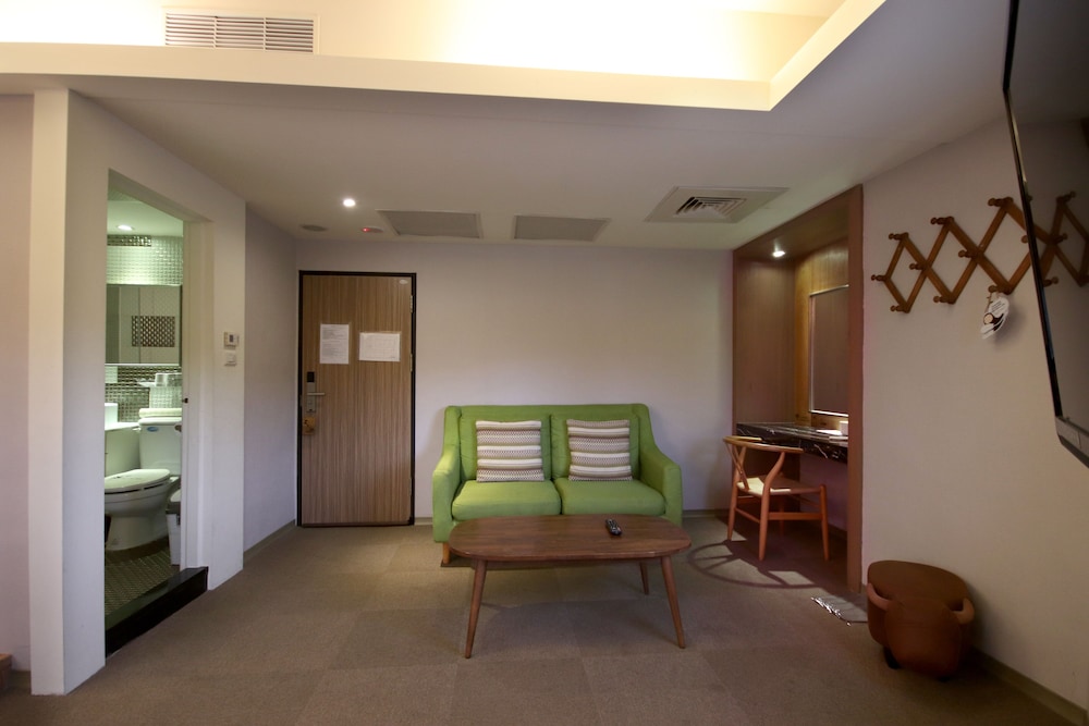 Meci Hotel 39/66