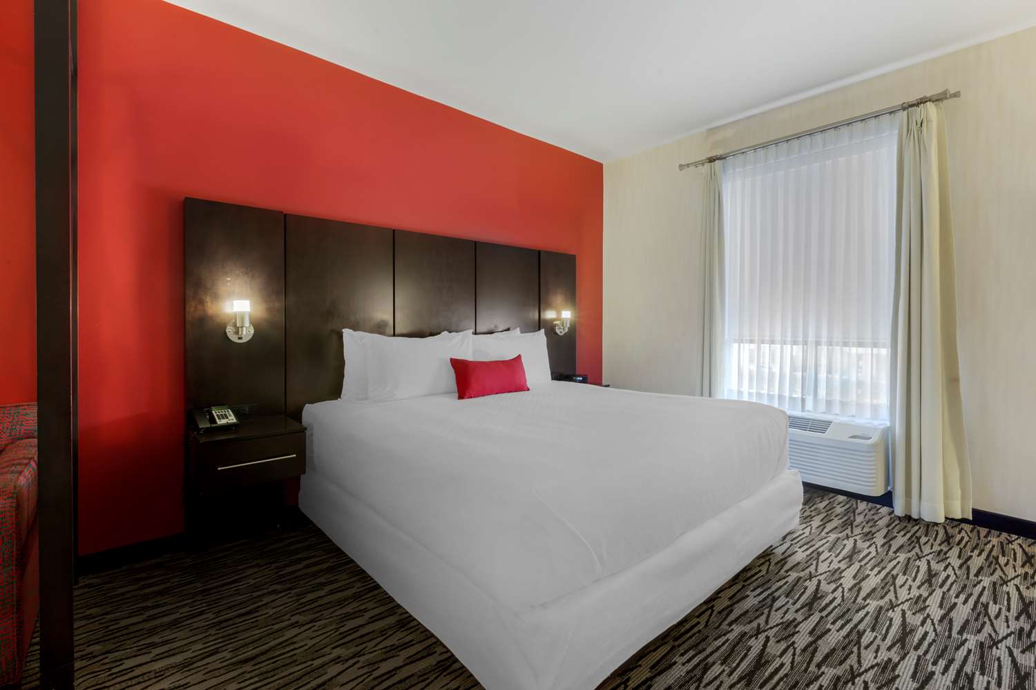 C Hotel by Carmen s, BW Premier Collection Hamilton 4/19